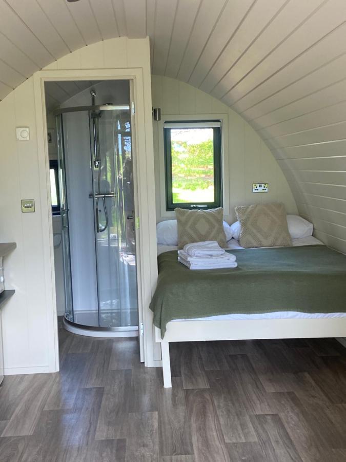 Kildare Countryside Pods Vila Exterior foto