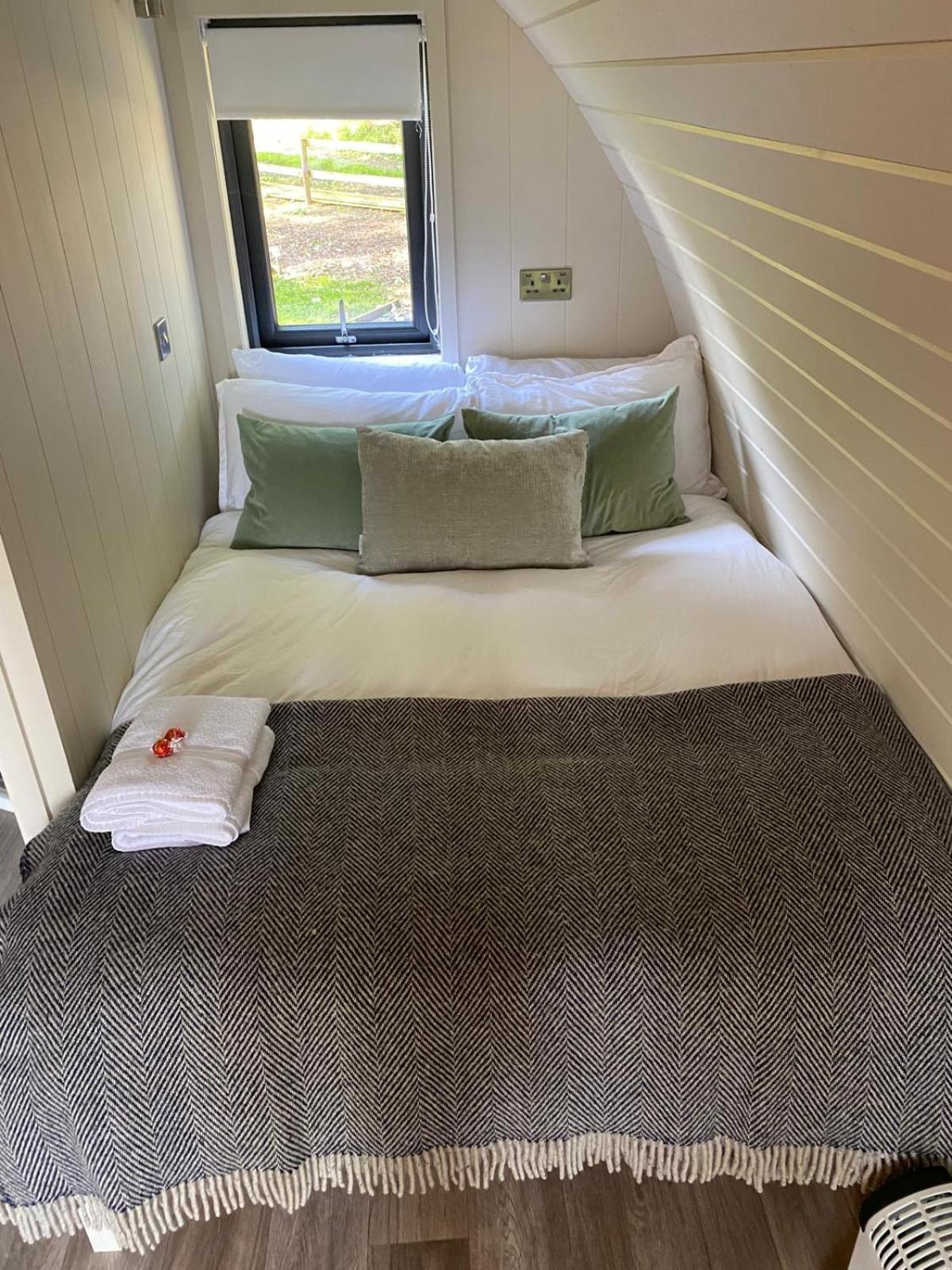 Kildare Countryside Pods Vila Exterior foto